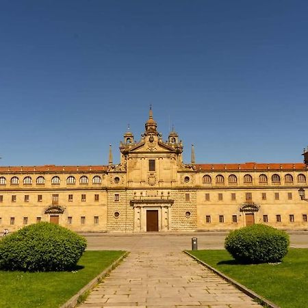Alojamiento Real Монфорте-де-Лемос Экстерьер фото